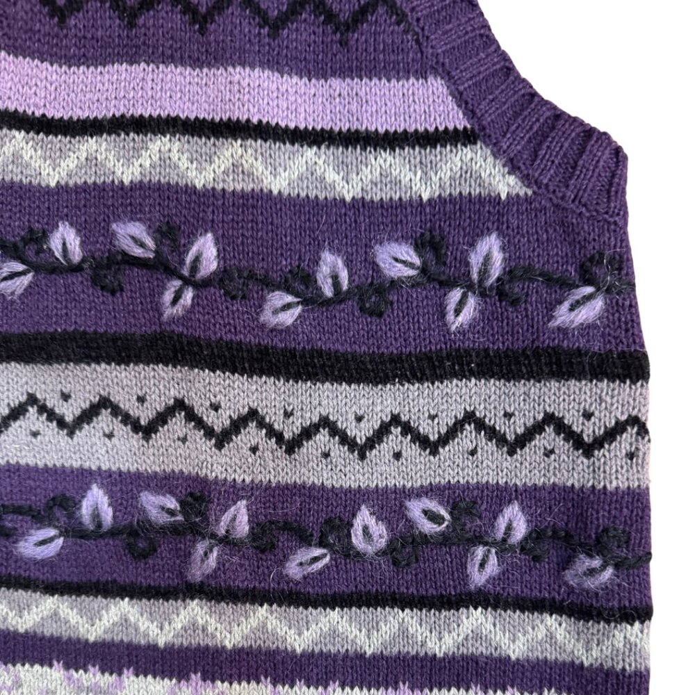 Vintage Purple Pattered Striped Sweater Vest with Zipper - Picture 5 of 5